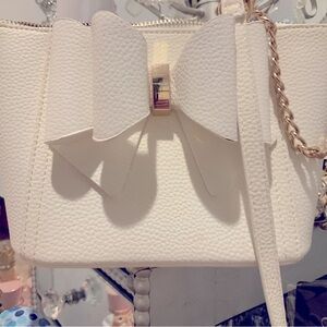 Elegant White Bow Accent Bag boho